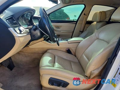 Zdjęcie 7 z 12 samochodu: 2014 BMW 528 I VIN:WBA5A5C56ED500006 - miniatura