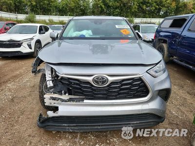 Piąte zdjęcie samochodu w środku: 2020 TOYOTA HIGHLANDER L VIN:5TDCZRAH7LS000767 - miniatura
