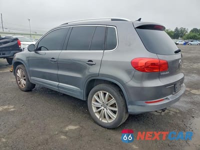 Drugie zdjęcie samochodu z przodu: 2013 VOLKSWAGEN TIGUAN S VIN:WVGBV7AX5DW004249 - miniatura