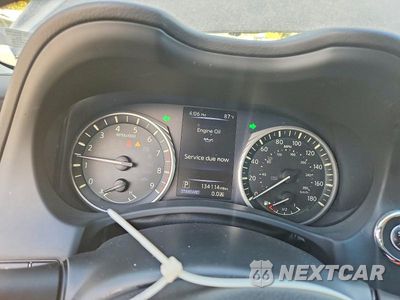 Zdjęcie 9 z 12 samochodu: 2018 INFINITI Q50 3.0T LUXE VIN:JN1EV7AR5JM610440 - miniatura