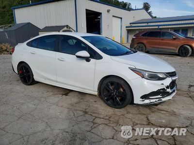 Czwarte zdjęcie samochodu z boku: 2017 CHEVROLET CRUZE LT VIN:1G1BE5SM1H7253072 - miniatura