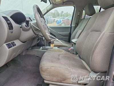 Zdjęcie 7 z 12 samochodu: 2019 NISSAN FRONTIER SV VIN:1N6AD0ERXKN880093 - miniatura