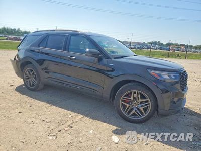 Czwarte zdjęcie samochodu z boku: 2026 FORD EXPLORER ST-LINE VIN:1FMUK7KH1TGA76101 - miniatura