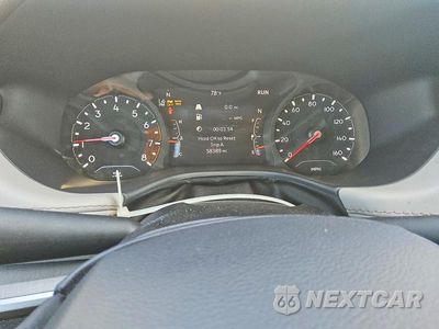 Zdjęcie 9 z 13 samochodu: 2025 JEEP COMPASS LIMITED VIN:3C4NJDCN3ST510818 - miniatura