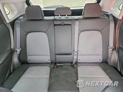 Zdjęcie 10 z 13 samochodu: 2021 HYUNDAI KONA SEL VIN:KM8K22AA3MU636587 - miniatura