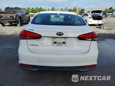 Zdjęcie 6 z 13 samochodu: 2017 KIA FORTE LX VIN:3KPFK4A71HE036015 - miniatura