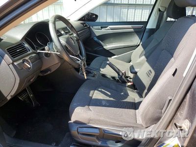 Zdjęcie 7 z 12 samochodu: 2016 VOLKSWAGEN PASSAT S VIN:1VWAT7A3XGC033591 - miniatura