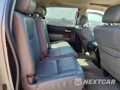 Zdjęcie 10 z 12 samochodu: 2011 TOYOTA TUNDRA CREWMAX LIMITED VIN:5TFFY5F1XBX102366 - miniatura