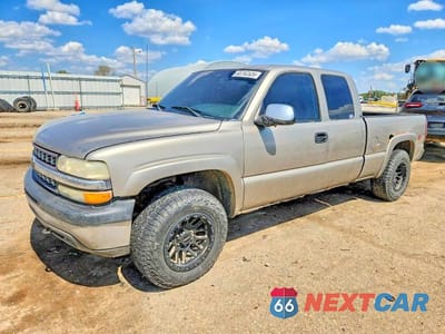 2000 CHEVROLET SILVERADO K1500 2GCEK19T8Y1319696 - główne zdjęcie licytacji z USA - miniatura