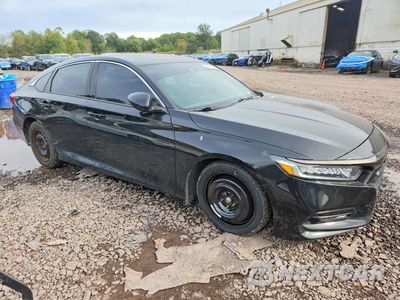 Czwarte zdjęcie samochodu z boku: 2018 HONDA ACCORD SPORT VIN:1HGCV1F34JA067364 - miniatura