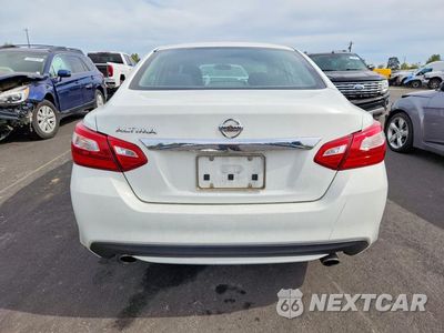Zdjęcie 6 z 13 samochodu: 2017 NISSAN ALTIMA 2.5 S VIN:1N4AL3AP2HN354423 - miniatura