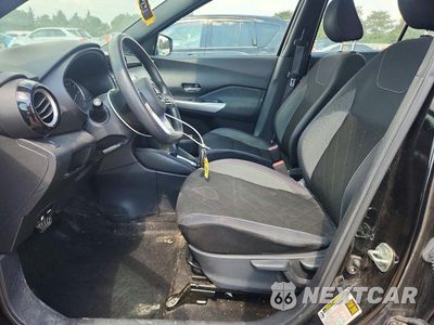 Zdjęcie 7 z 13 samochodu: 2019 NISSAN KICKS SV VIN:3N1CP5CU6KL534181 - miniatura