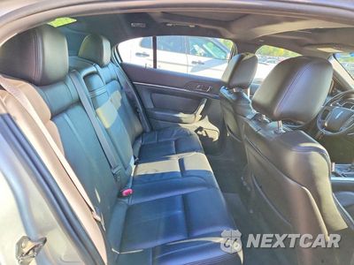 Zdjęcie 10 z 12 samochodu: 2012 LINCOLN MKS VIN:1LNHL9FT6CG804617 - miniatura