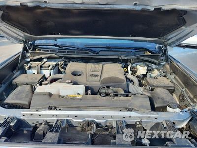 Zdjęcie 11 z 12 samochodu: 2025 TOYOTA TUNDRA PLATINUM VIN:5TFNA5DB9SX316678 - miniatura