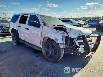 Czwarte zdjęcie samochodu z boku: 2013 CHEVROLET TAHOE POLICE VIN:1GNLC2E01DR259484 - miniatura