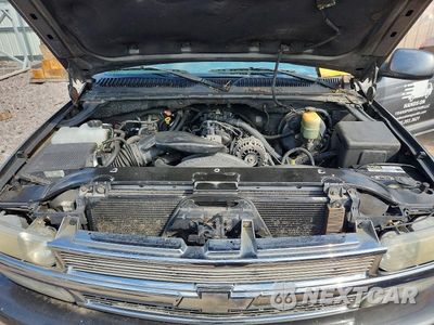 Zdjęcie 12 z 13 samochodu: 2000 CHEVROLET SUBURBAN C1500 VIN:3GNEC16TXYG176458 - miniatura