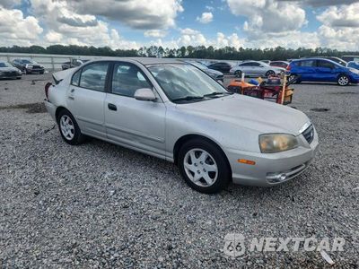 Czwarte zdjęcie samochodu z boku: 2005 HYUNDAI ELANTRA GLS VIN:KMHDN46D85U163592 - miniatura