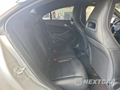Zdjęcie 10 z 12 samochodu: 2016 MERCEDES-BENZ CLA 250 VIN:WDDSJ4EB2GN319667 - miniatura