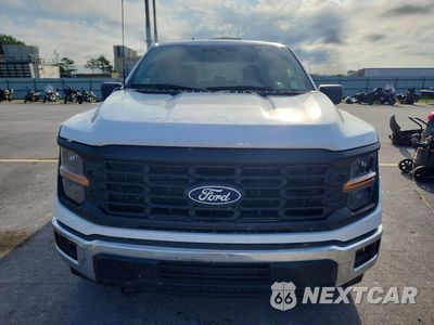 Piąte zdjęcie samochodu w środku: 2025 FORD F150 XL VIN:1FTFW1L56SKE36977 - miniatura