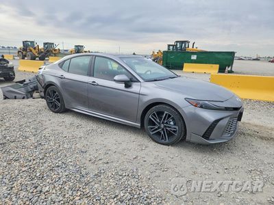 Czwarte zdjęcie samochodu z boku: 2025 TOYOTA CAMRY XSE VIN:4T1DAACK8SU629479 - miniatura