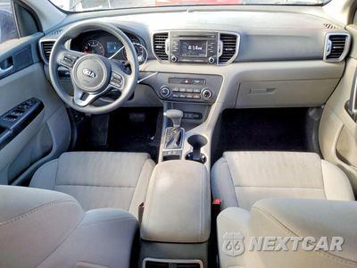 Zdjęcie 8 z 12 samochodu: 2017 KIA SPORTAGE LX VIN:KNDPM3AC4H7223755 - miniatura