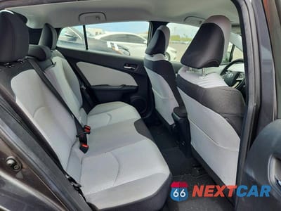 Zdjęcie 10 z 13 samochodu: 2016 TOYOTA PRIUS TWO ECO VIN:JTDKARFU8G3009316 - miniatura