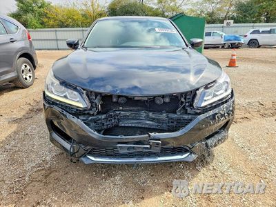 Piąte zdjęcie samochodu w środku: 2017 HONDA ACCORD SPORT SPECIAL EDITION VIN:1HGCR2F19HA247720 - miniatura