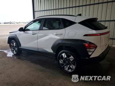 Drugie zdjęcie samochodu z przodu: 2025 HYUNDAI KONA SEL VIN:KM8HBCABXSU332694 - miniatura