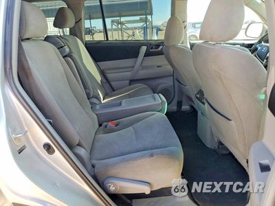 Zdjęcie 10 z 12 samochodu: 2013 TOYOTA HIGHLANDER PLUS VIN:5TDZA3EH8DS045582 - miniatura