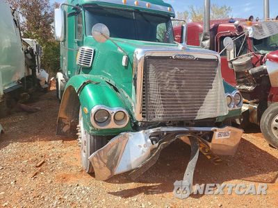 Zdjęcie 11 z 13 samochodu: 2015 FREIGHTLINER CORONADO SEMI TRUCK VIN:3ALXFBCG4FDGL1083 - miniatura