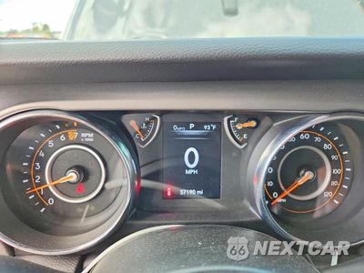 Zdjęcie 9 z 12 samochodu: 2022 JEEP WRANGLER UNLIMITED SPORT VIN:1C4HJXDG8NW167212 - miniatura