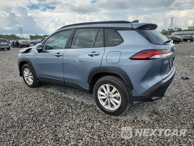 Drugie zdjęcie samochodu z przodu: 2026 TOYOTA COROLLA CROSS LE VIN:7MUCAAAG3TV190329 - miniatura