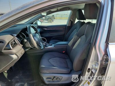 Zdjęcie 7 z 13 samochodu: 2021 TOYOTA CAMRY LE VIN:4T1C11AK5MU593624 - miniatura