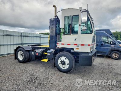 Czwarte zdjęcie samochodu z boku: 2026 AUTOCAR XSPOTTER YARD TRUCK VIN:5V4H4LF2XTH253722 - miniatura