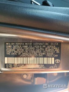 Zdjęcie 12 z 12 samochodu: 2013 TOYOTA PRIUS C THREE VIN:JTDKDTB35D1531345 - miniatura
