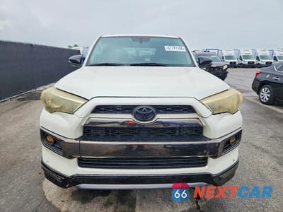 Piąte zdjęcie samochodu w środku: 2019 TOYOTA 4RUNNER LIMITED NIGHTSHADE VIN:JTEZU5JR6K5203966 - miniatura