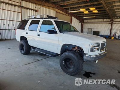 Czwarte zdjęcie samochodu z boku: 1996 GMC YUKON VIN:1GKEK13R4TJ724454 - miniatura