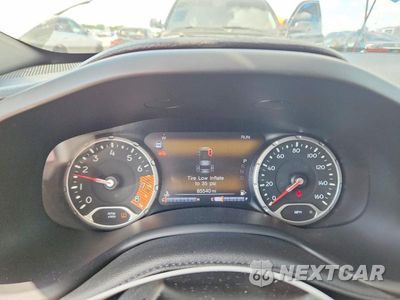 Zdjęcie 9 z 13 samochodu: 2021 JEEP RENEGADE LIMITED VIN:ZACNJDD17MPN32596 - miniatura