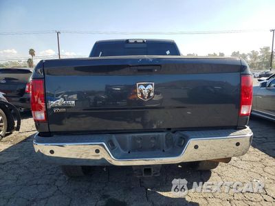 Zdjęcie 6 z 12 samochodu: 2017 RAM 2500 SLT VIN:3C6UR4ML5HG719830 - miniatura