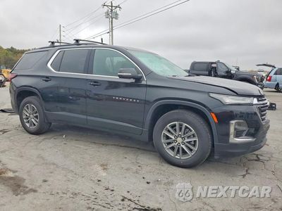 Czwarte zdjęcie samochodu z boku: 2023 CHEVROLET TRAVERSE LT VIN:1GNERGKW9PJ150562 - miniatura