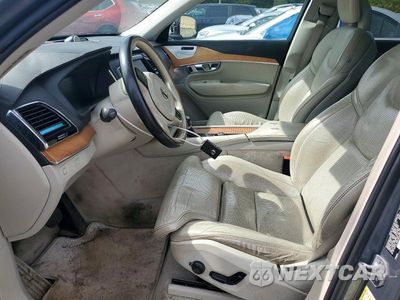 Zdjęcie 7 z 13 samochodu: 2016 VOLVO XC90 T6 VIN:YV4A22PL4G1001101 - miniatura