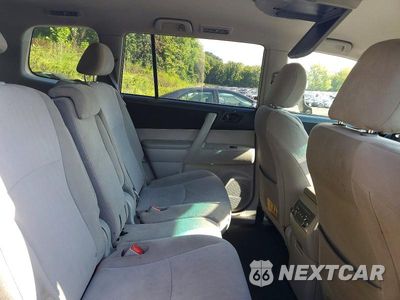 Zdjęcie 11 z 13 samochodu: 2012 TOYOTA HIGHLANDER BASE VIN:5TDZK3EH4CS079112 - miniatura