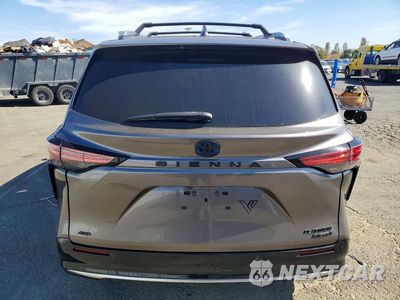 Zdjęcie 6 z 13 samochodu: 2022 TOYOTA SIENNA PLATINUM 7-PASSENGER VIN:5TDESKFC7NS068359 - miniatura