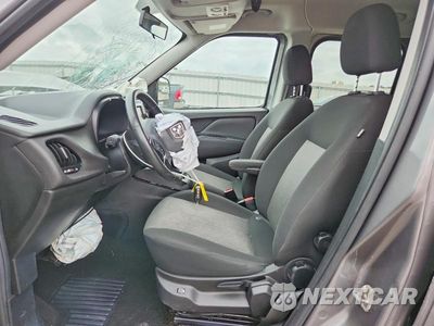 Zdjęcie 7 z 13 samochodu: 2020 RAM PROMASTER CITY SLT VIN:ZFBHRFBB4L6P35336 - miniatura