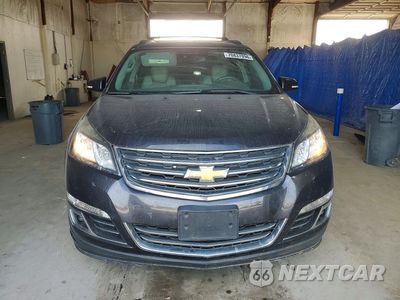 Piąte zdjęcie samochodu w środku: 2017 CHEVROLET TRAVERSE PREMIER VIN:1GNKRJKD6HJ292755 - miniatura