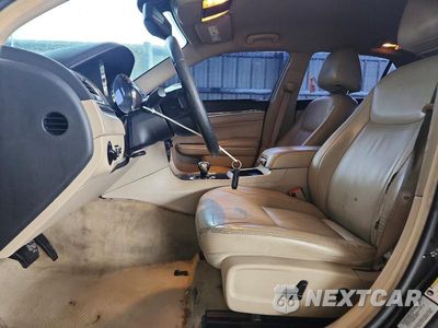 Zdjęcie 7 z 12 samochodu: 2014 CHRYSLER 300 VIN:2C3CCAAG5EH372964 - miniatura