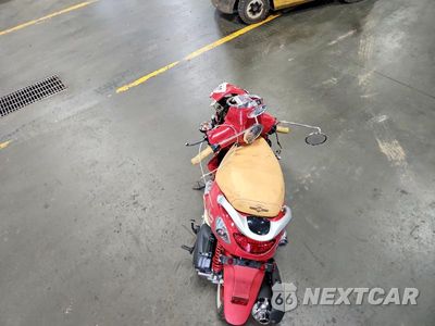 Zdjęcie 6 z 9 samochodu: 2008 GENUINE SCOOTER CO. BUDDY 150 VIN:RFVPAC60181000413 - miniatura