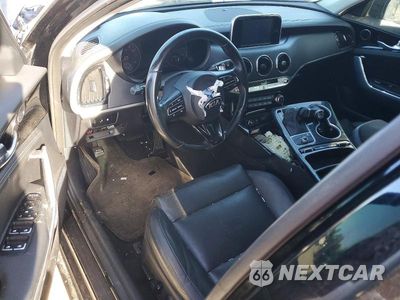 Zdjęcie 8 z 13 samochodu: 2019 KIA STINGER BASE VIN:KNAE15LA3K6043653 - miniatura