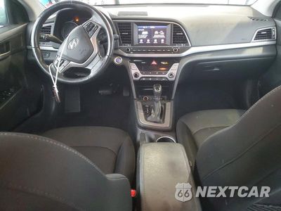 Zdjęcie 8 z 12 samochodu: 2017 HYUNDAI ELANTRA VALUE EDITION VIN:KMHD84LF2HU241124 - miniatura
