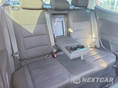 Zdjęcie 10 z 12 samochodu: 2012 VOLKSWAGEN GOLF VIN:WVWAB7AJ3CW101212 - miniatura